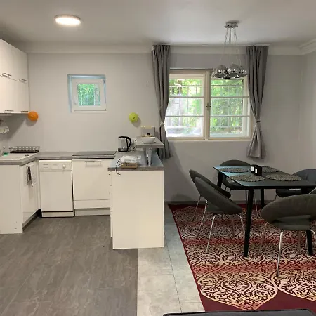 Apartament Stefánia *
